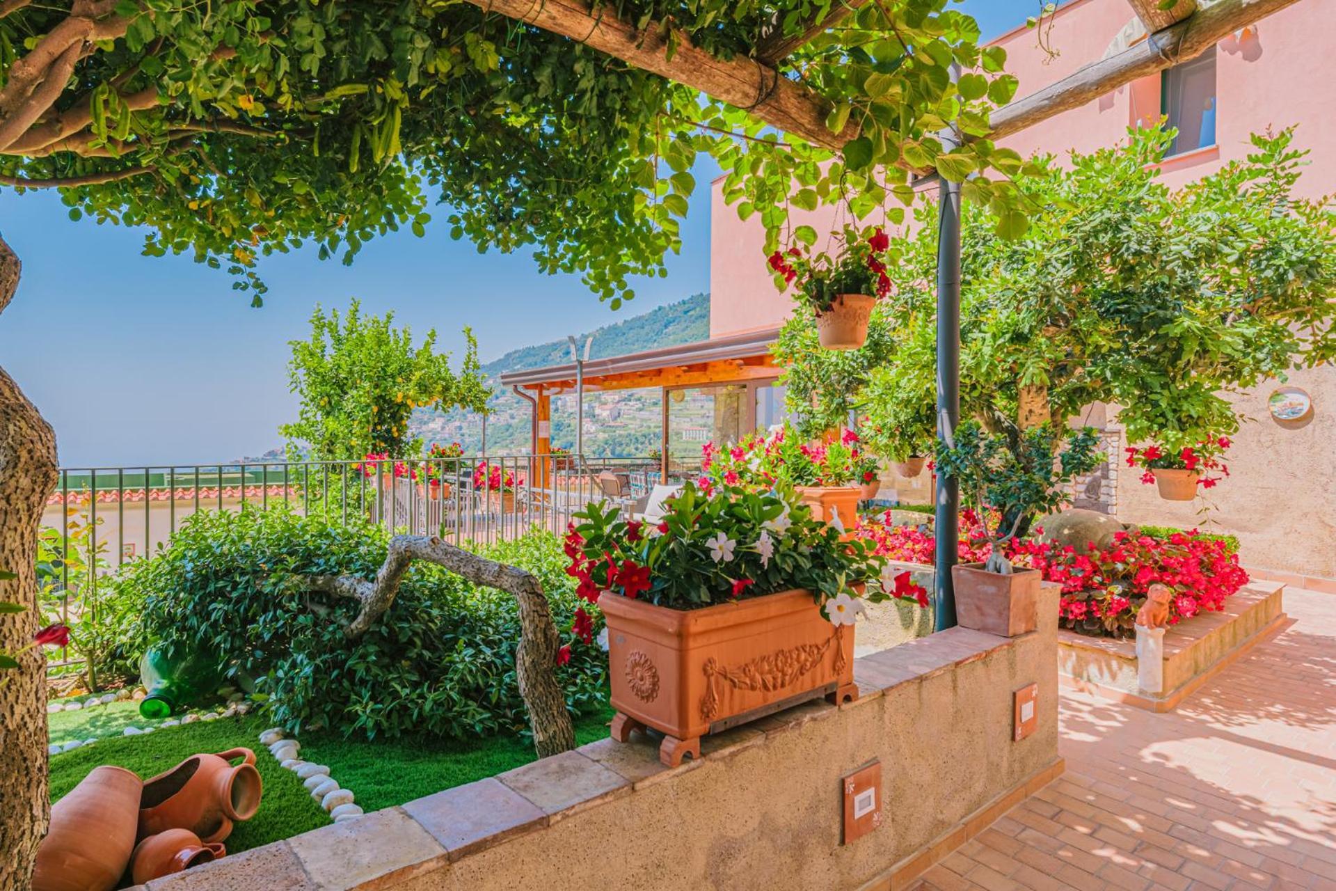 B&B Il Cortile Ravello Zewnętrze zdjęcie